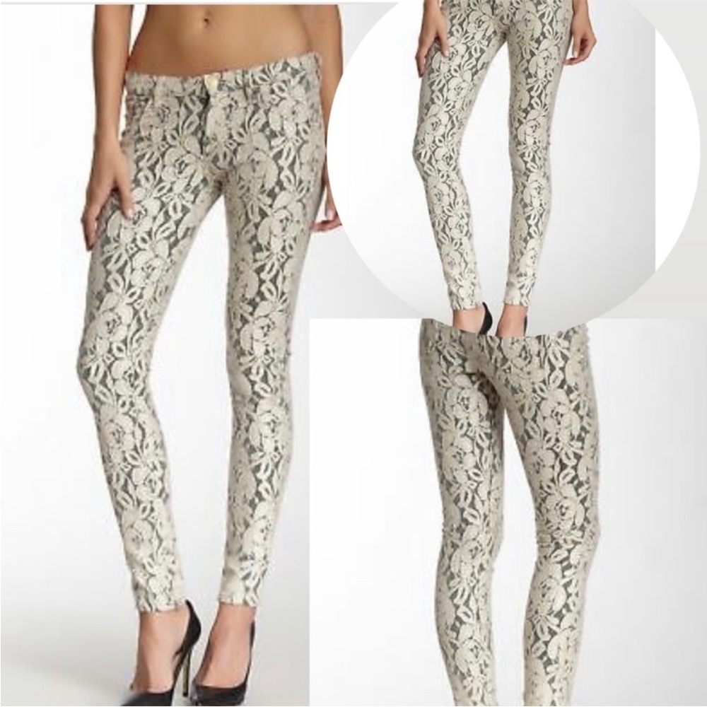 7 For All Mankind Lace Skinny Pants in Cream